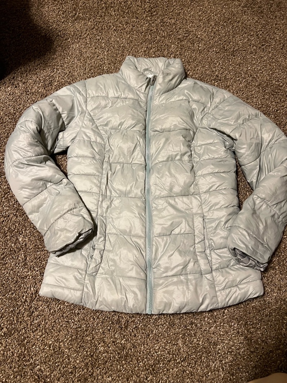 NWOT Light Gray Women's Packable Puffer Jacket